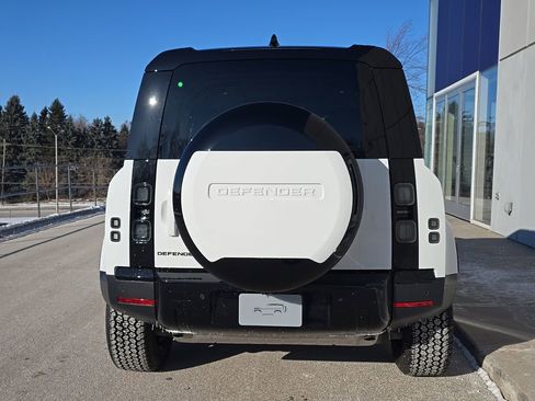 New 2026 Land Rover Defender 110 S AWD/4WD image 4