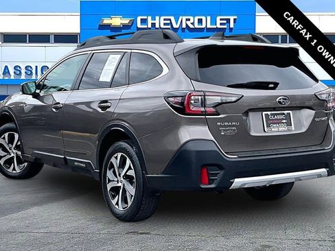 Used 2022 Subaru Outback Limited w/ Popular Package #2 image 4