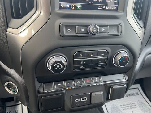 New 2025 Chevrolet Silverado 1500 Custom image 21