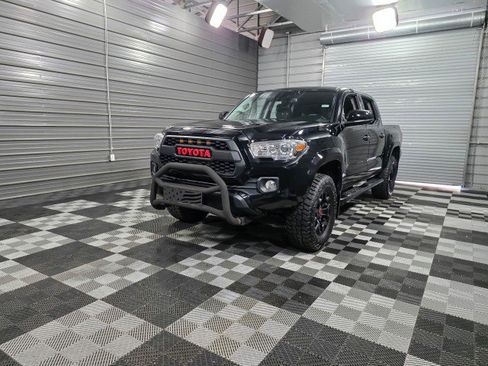 Used 2019 Toyota Tacoma SR5 image 41