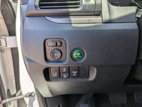 Used 2022 Honda Ridgeline RTL image 23