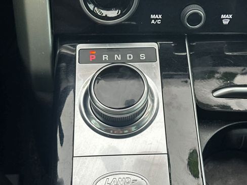 Used 2020 Land Rover Range Rover HSE image 21