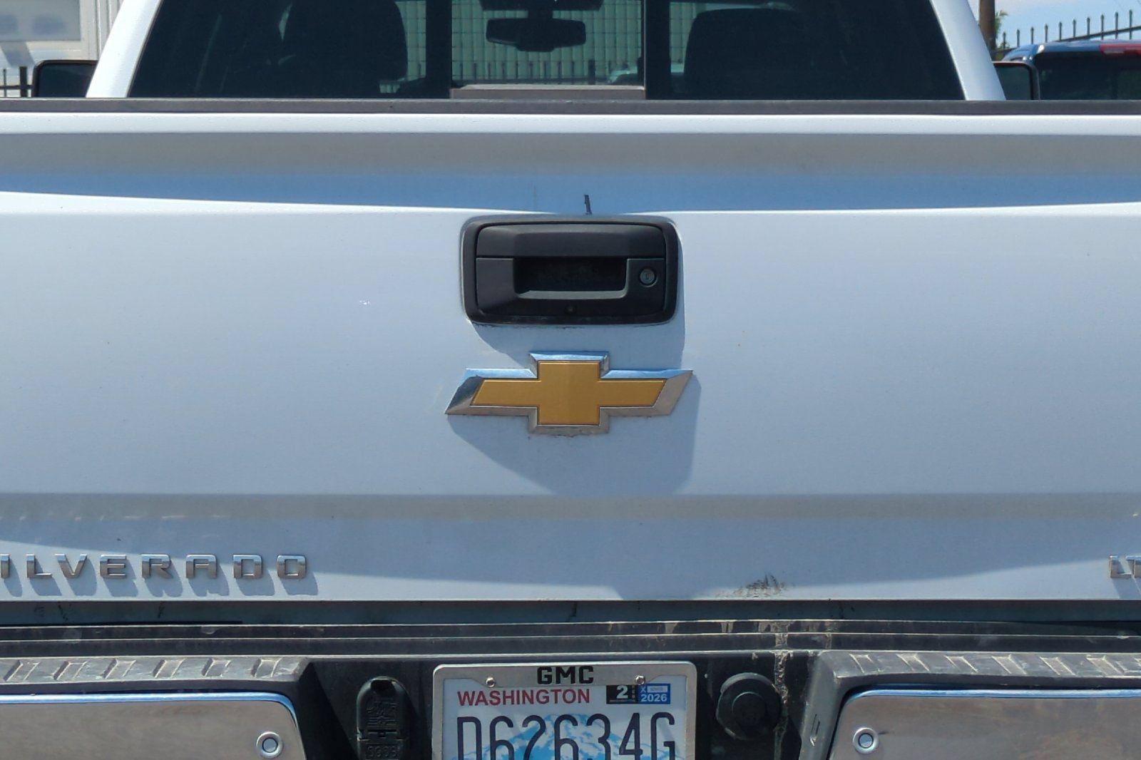 Used 2018 Chevrolet Silverado 2500 LTZ w/ Duramax Plus Package AWD/4WD image 44