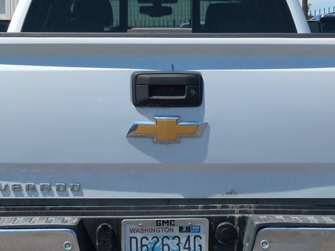 Used 2018 Chevrolet Silverado 2500 LTZ w/ Duramax Plus Package AWD/4WD image 44