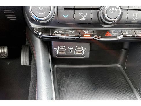 Certified 2025 Dodge Durango GT AWD/4WD image 27