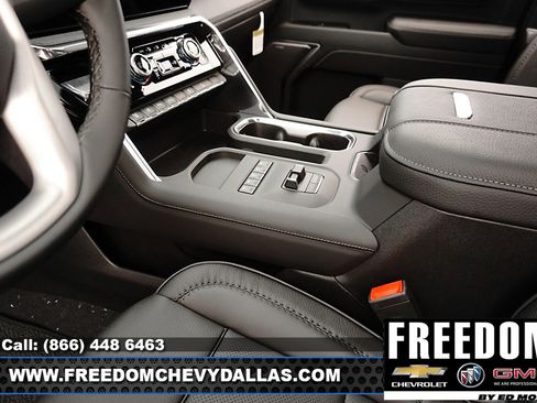 New 2025 GMC Sierra 2500 Denali w/ Denali Reserve Package image 33