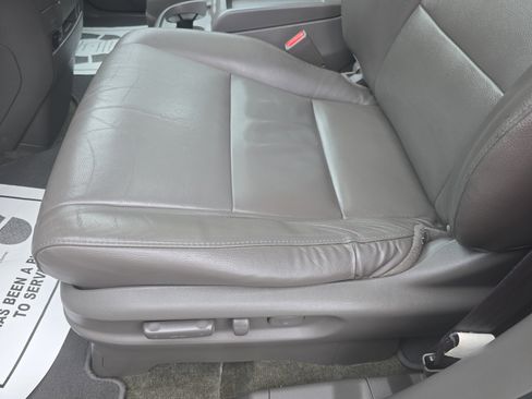 Used 2015 Honda Odyssey EX-L image 30