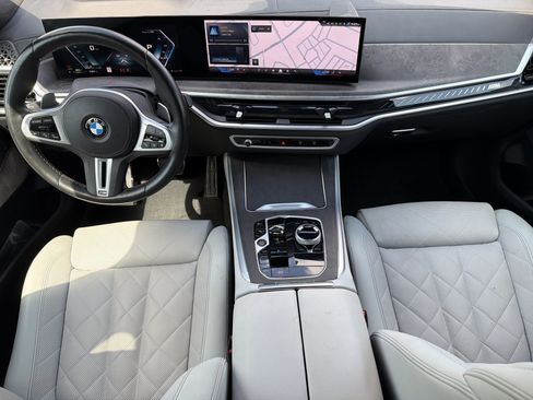 Certified 2025 BMW X5 M60i AWD/4WD image 3