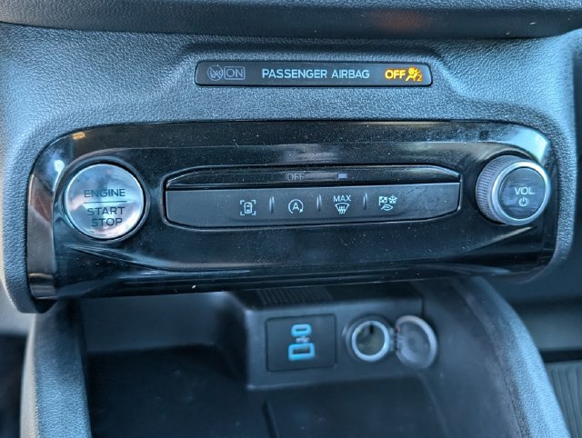 Used 2023 Ford Escape ST-Line w/ Tech Pack #1 AWD/4WD image 28
