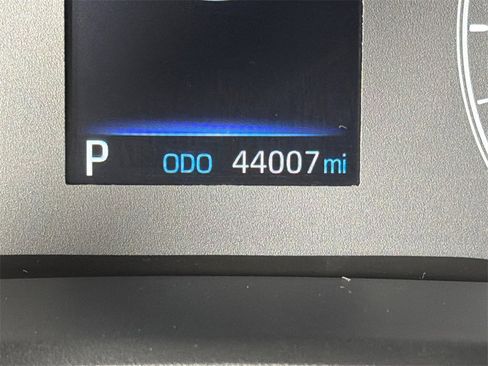 Used 2023 Toyota Corolla SE image 27