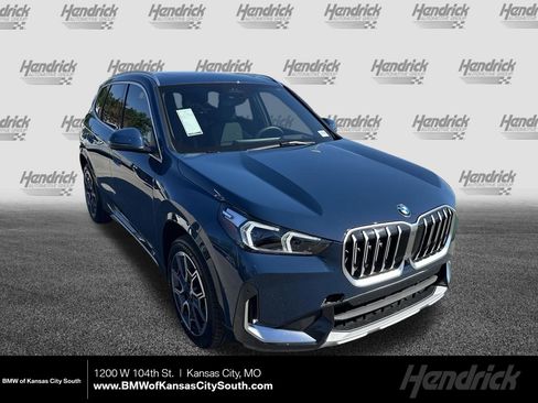 New 2026 BMW X1 xDrive28i w/ Technology Package AWD/4WD image 1