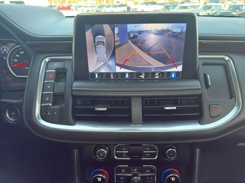 Used 2021 Chevrolet Tahoe Premier w/ Premium Package image 20