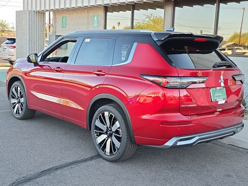 New 2026 Mitsubishi Outlander SEL image 5