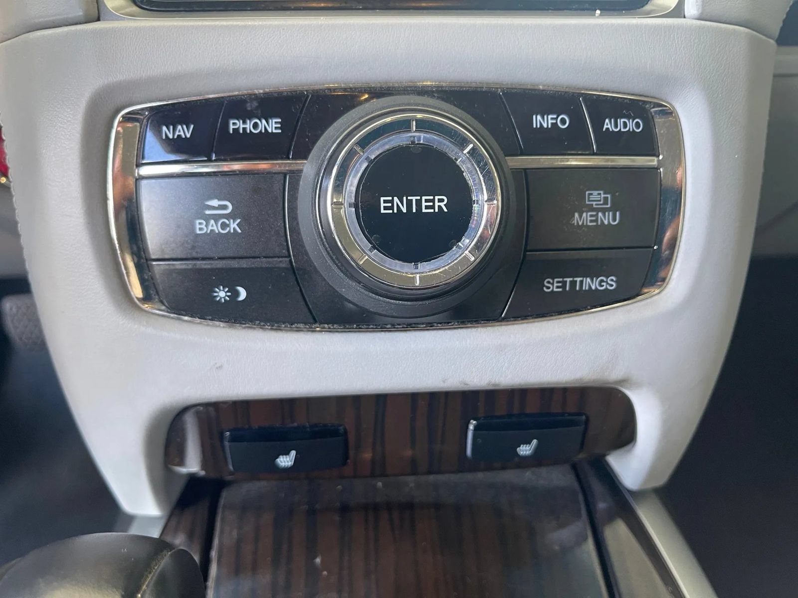 Used 2015 Acura RLX w/ Technology Package FWD image 39