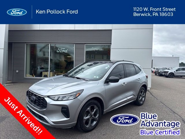 Certified 2023 Ford Escape ST-Line w/ Tech Pack #1 AWD/4WD image 1