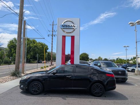 Used 2013 Kia Optima LX FWD image 1