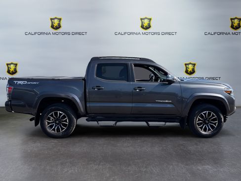 Used 2020 Toyota Tacoma TRD Sport w/ Technology Package RWD image 6