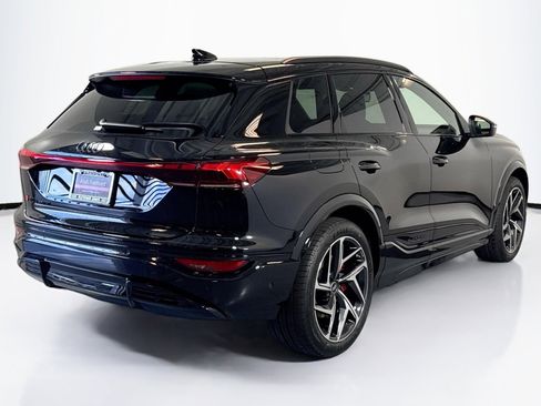 New 2027 Audi SQ6 e-tron Premium Plus image 5