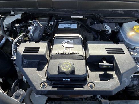 Used 2020 RAM 2500 Laramie AWD/4WD image 17