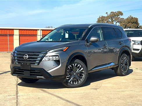 New 2026 Nissan Rogue Platinum w/ Tech Package image 2