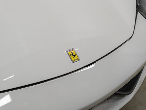 Certified 2014 Ferrari 458 Spider Base image 42