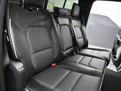 Used 2025 RAM 1500 Laramie w/ Night Edition AWD/4WD image 31