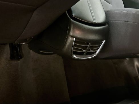 Used 2024 Chevrolet Malibu LT FWD image 29