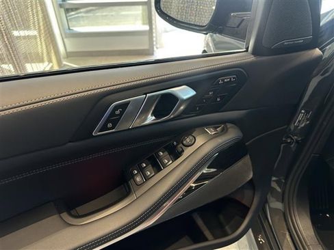 New 2026 BMW X7 xDrive40i w/ M Sport Package image 11