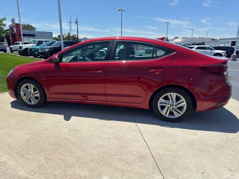 Used 2020 Hyundai Elantra Value Edition FWD image 4