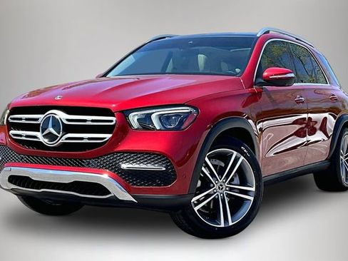 Used 2022 Mercedes-Benz GLE 350 4MATIC image 2