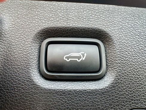 Used 2016 Ford F250 XL image 29