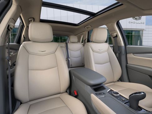 New 2026 Cadillac XT5 Premium Luxury w/ Driver Assist Package image 16