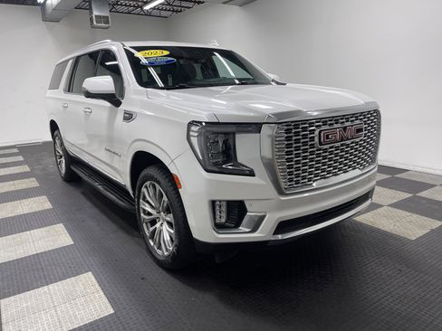 Used 2023 GMC Yukon XL Denali image 6