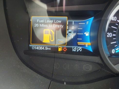 Used 2021 Ford Edge ST-Line image 11