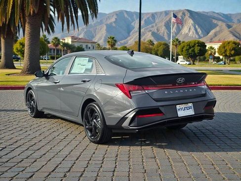New 2026 Hyundai Elantra SEL Sport Premium FWD image 7