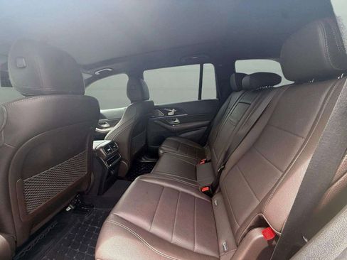 Used 2023 Mercedes-Benz GLS 450 4MATIC image 45