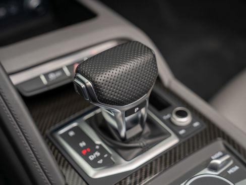 Used 2017 Audi R8 V10 image 29