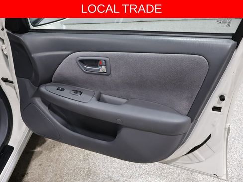 Used 2001 Toyota Camry LE image 22