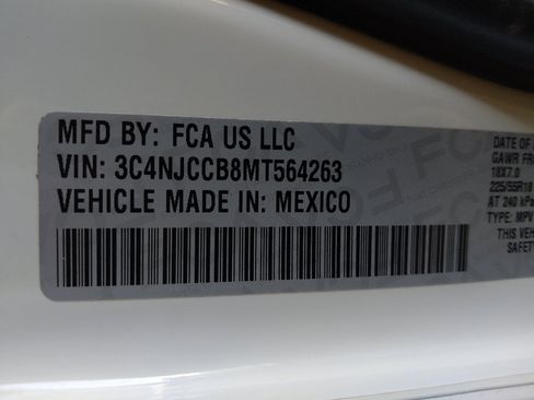 Used 2021 Jeep Compass Limited FWD image 33