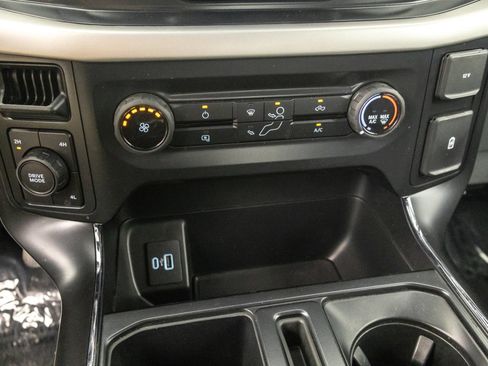 Used 2022 Ford F150 XL w/ Equipment Group 101A High AWD/4WD image 27