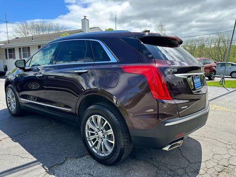 Used 2017 Cadillac XT5 Luxury w/ Driver Awareness Package AWD/4WD image 6