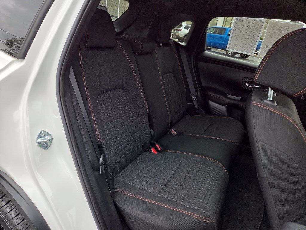 Used 2024 Honda HR-V Sport image 26