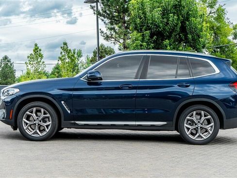 Used 2023 BMW X3 xDrive30i w/ Premium Package AWD/4WD image 3