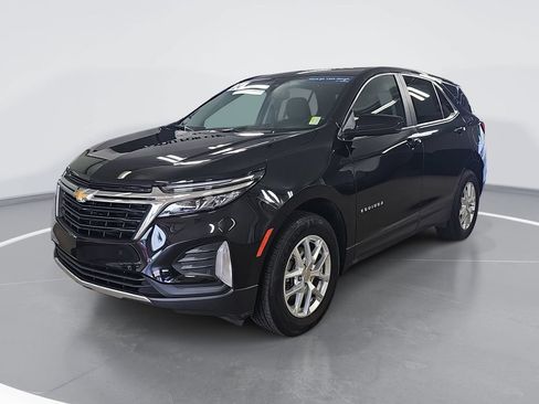 Certified 2024 Chevrolet Equinox LT w/ LPO, Floor Liner Package AWD/4WD image 9