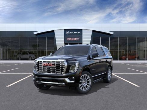 New 2026 GMC Yukon Denali w/ Denali Reserve Package AWD/4WD image 8