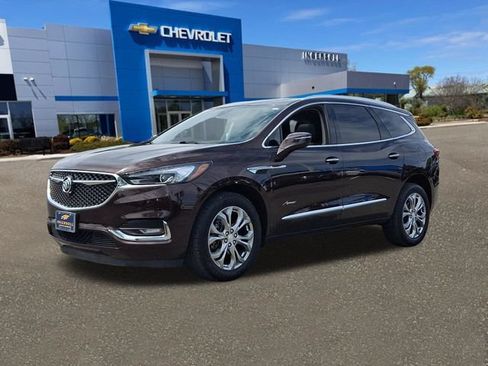 Used 2021 Buick Enclave Avenir w/ Avenir Technology Package AWD/4WD image 34