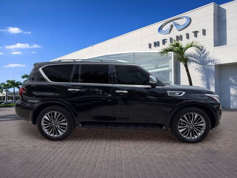 Used 2021 INFINITI QX80 Sensory w/ Cargo Package AWD/4WD image 8