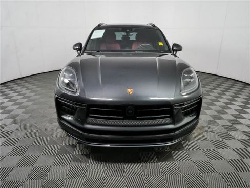 Used 2025 Porsche Macan S AWD/4WD image 38