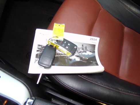 Used 2014 Chevrolet Cruze LT w/ RS Package image 62