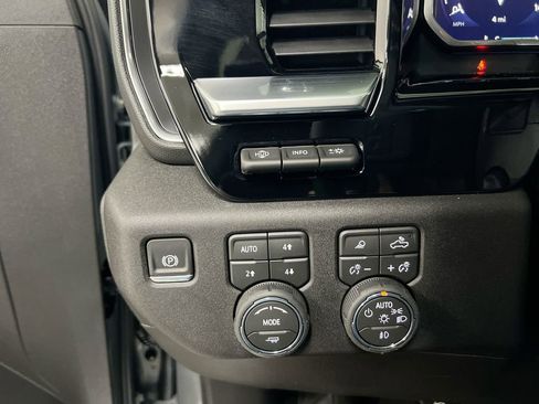 New 2026 Chevrolet Silverado 1500 High Country w/ Technology Package AWD/4WD image 19
